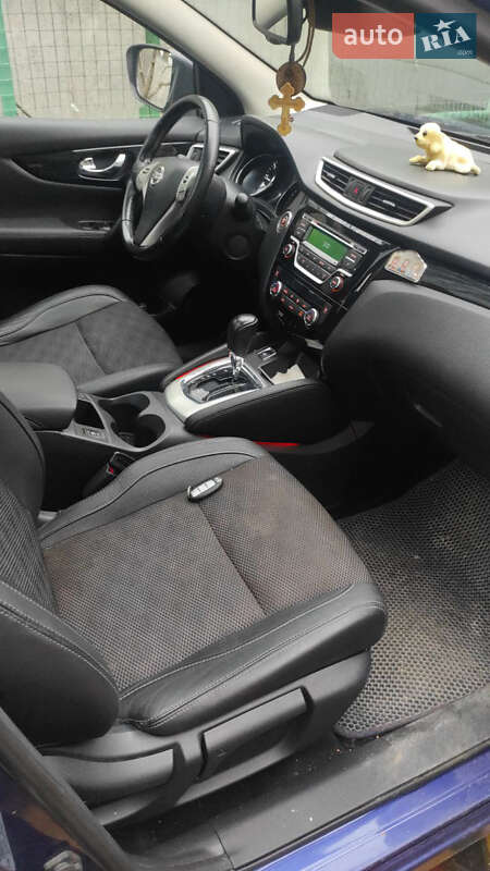 Внедорожник / Кроссовер Nissan Qashqai 2015 в Килии