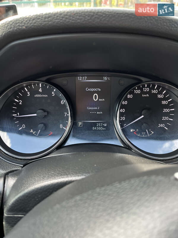 Внедорожник / Кроссовер Nissan Qashqai 2016 в Черкассах