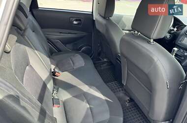 Внедорожник / Кроссовер Nissan Qashqai 2012 в 