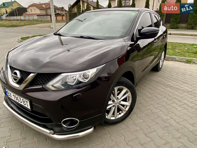Позашляховик / Кросовер Nissan Qashqai 2015 в Хмельницькому