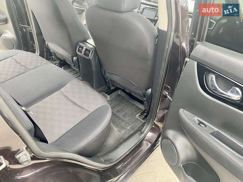 Позашляховик / Кросовер Nissan Qashqai 2015 в Хмельницькому