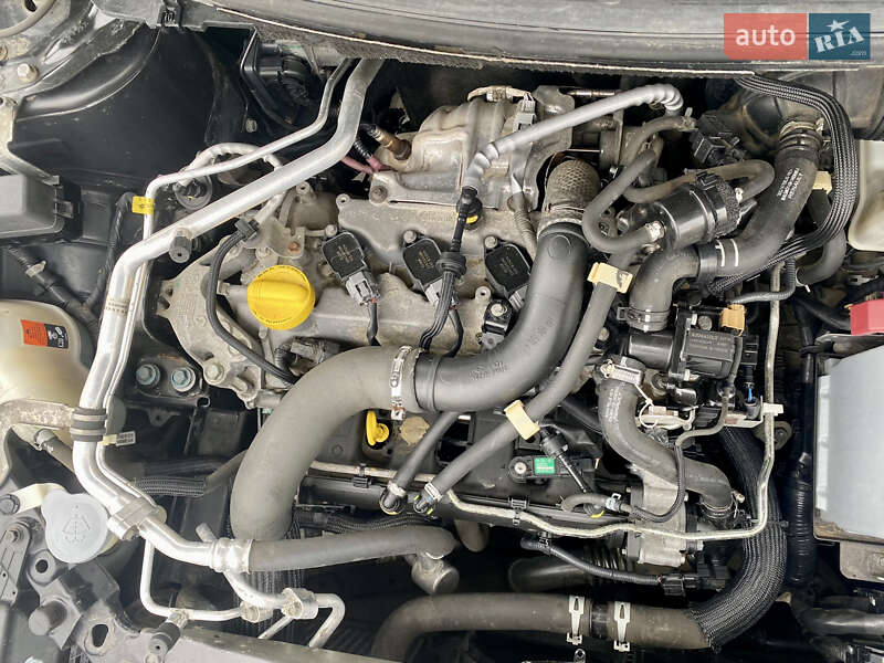 Позашляховик / Кросовер Nissan Qashqai 2015 в Хмельницькому