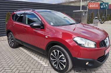 Внедорожник / Кроссовер Nissan Qashqai 2013 в 