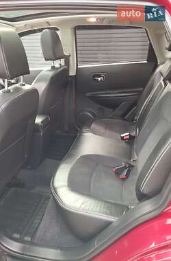 Внедорожник / Кроссовер Nissan Qashqai 2013 в 