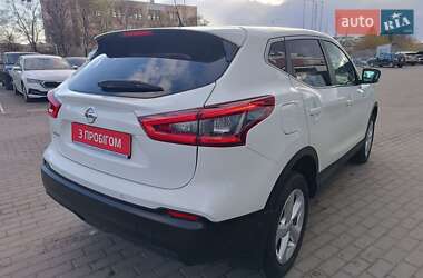 Внедорожник / Кроссовер Nissan Qashqai 2018 в 