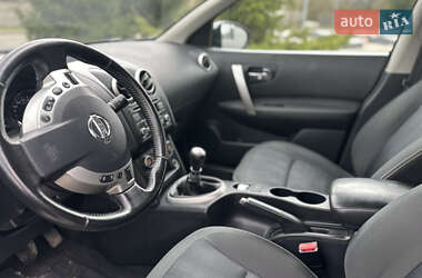 Внедорожник / Кроссовер Nissan Qashqai 2011 в 