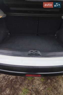 Внедорожник / Кроссовер Nissan Qashqai 2011 в 