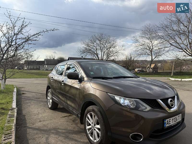 Позашляховик / Кросовер Nissan Qashqai 2017 в Дніпрі