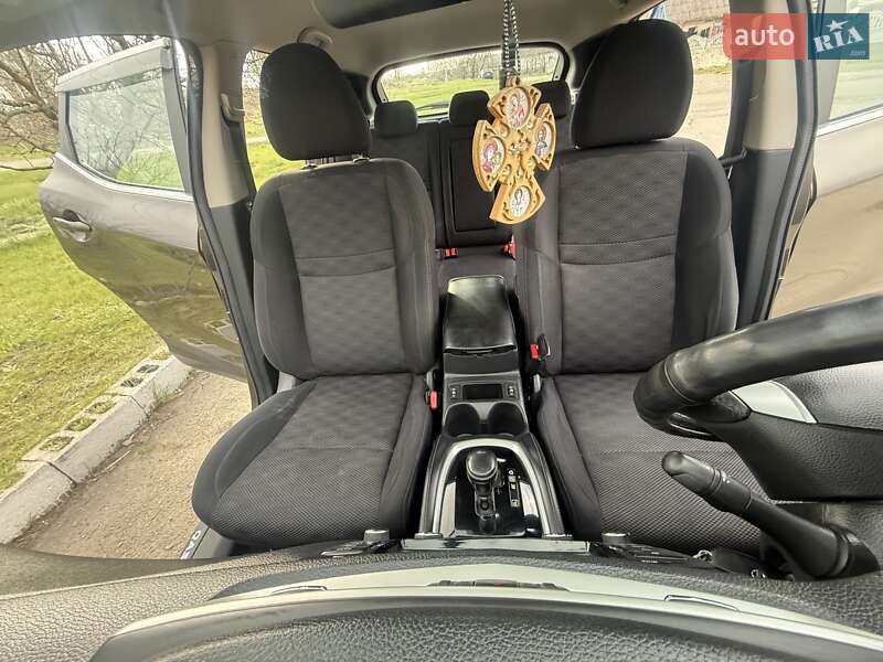 Позашляховик / Кросовер Nissan Qashqai 2017 в Дніпрі