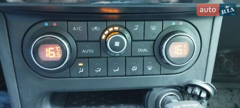 Внедорожник / Кроссовер Nissan Qashqai 2012 в Староконстантинове