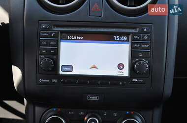 Позашляховик / Кросовер Nissan Qashqai 2012 в 