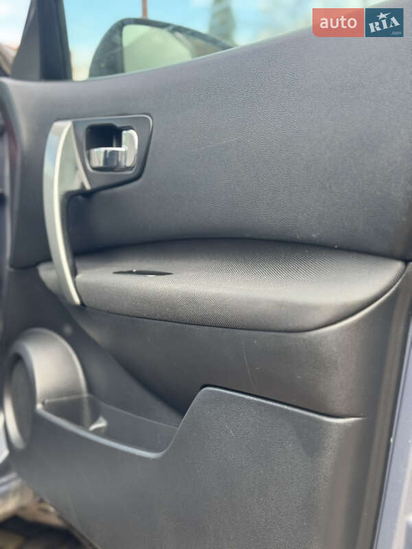 Внедорожник / Кроссовер Nissan Qashqai 2009 в Самборе