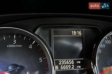 Внедорожник / Кроссовер Nissan Qashqai 2011 в 