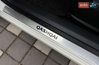 Внедорожник / Кроссовер Nissan Qashqai 2012 в 