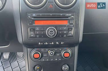 Внедорожник / Кроссовер Nissan Qashqai 2008 в 