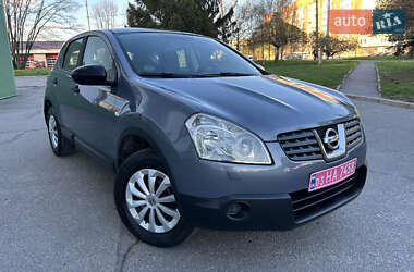 Позашляховик / Кросовер Nissan Qashqai 2010 в 