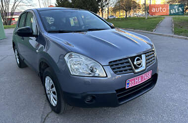 Позашляховик / Кросовер Nissan Qashqai 2010 в 