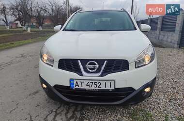 Внедорожник / Кроссовер Nissan Qashqai 2010 в 