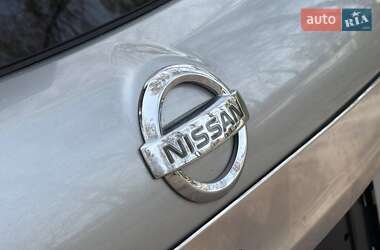 Внедорожник / Кроссовер Nissan Qashqai 2011 в 