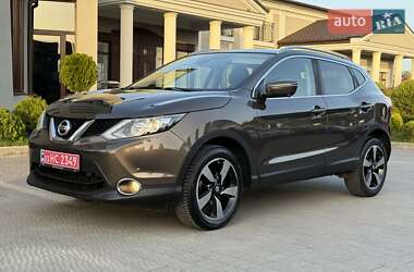 Внедорожник / Кроссовер Nissan Qashqai 2016 в 