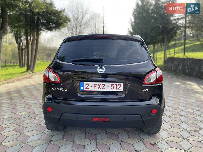 Позашляховик / Кросовер Nissan Qashqai 2010 в Коломиї