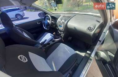 Внедорожник / Кроссовер Nissan Qashqai 2012 в 