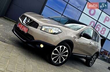 Внедорожник / Кроссовер Nissan Qashqai 2013 в 