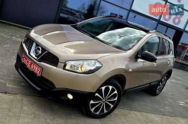 Внедорожник / Кроссовер Nissan Qashqai 2013 в 