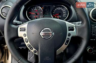 Внедорожник / Кроссовер Nissan Qashqai 2013 в 