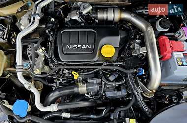 Внедорожник / Кроссовер Nissan Qashqai 2013 в 