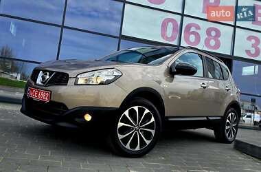 Внедорожник / Кроссовер Nissan Qashqai 2013 в 