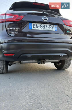 Внедорожник / Кроссовер Nissan Qashqai 2014 в 