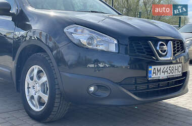 Внедорожник / Кроссовер Nissan Qashqai 2012 в 