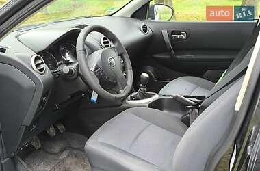 Внедорожник / Кроссовер Nissan Qashqai 2013 в 