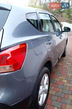 Позашляховик / Кросовер Nissan Qashqai 2008 в 