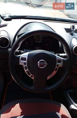 Позашляховик / Кросовер Nissan Qashqai 2008 в 