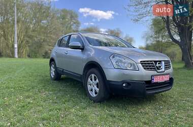 Позашляховик / Кросовер Nissan Qashqai 2008 в 