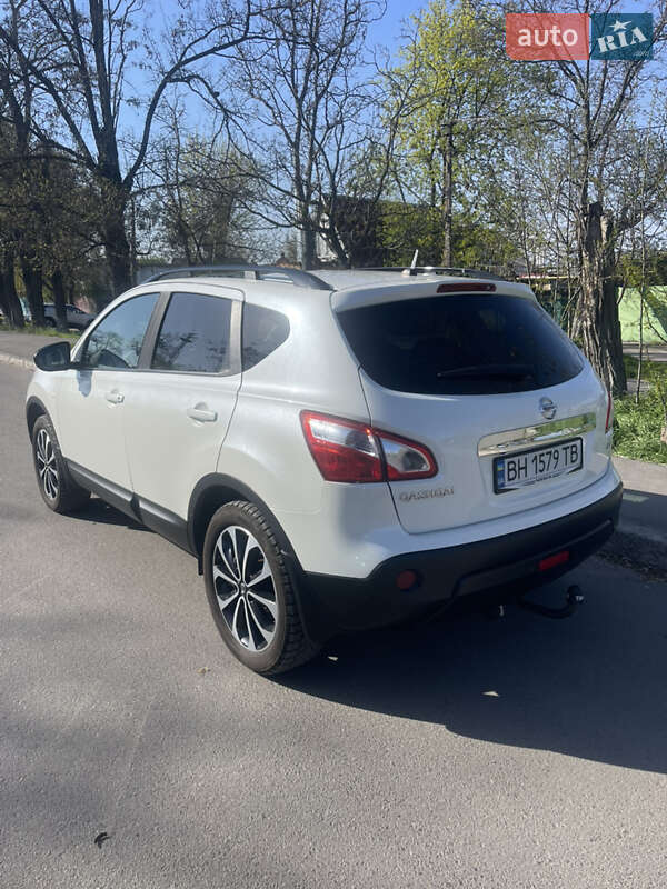 Внедорожник / Кроссовер Nissan Qashqai 2013 в Одессе