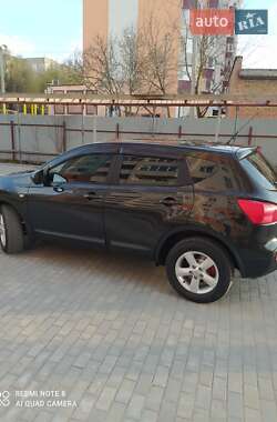 Позашляховик / Кросовер Nissan Qashqai 2007 в 
