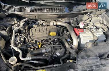 Внедорожник / Кроссовер Nissan Qashqai 2012 в 