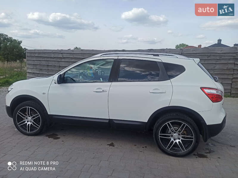 Позашляховик / Кросовер Nissan Qashqai 2012 в Бродах