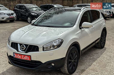 Позашляховик / Кросовер Nissan Qashqai 2012 в 