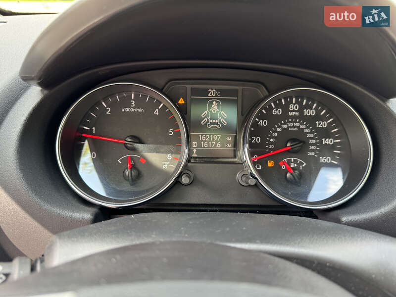 Позашляховик / Кросовер Nissan Qashqai 2012 в Самборі