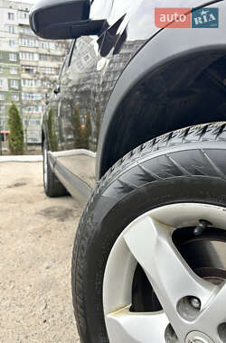 Позашляховик / Кросовер Nissan Qashqai 2013 в 