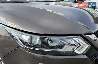Внедорожник / Кроссовер Nissan Qashqai 2019 в 