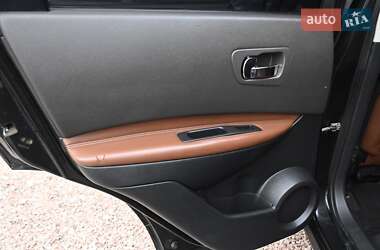 Позашляховик / Кросовер Nissan Qashqai 2008 в 