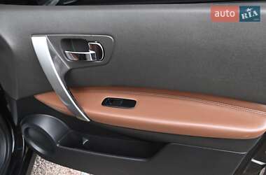 Позашляховик / Кросовер Nissan Qashqai 2008 в 