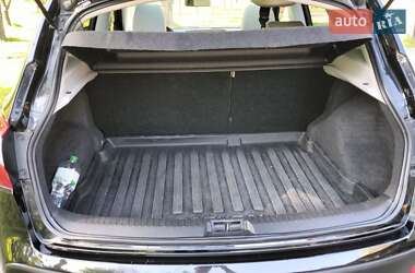 Позашляховик / Кросовер Nissan Qashqai 2012 в 