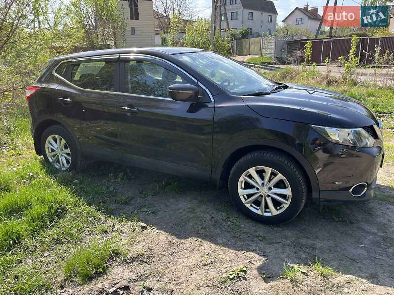 Внедорожник / Кроссовер Nissan Qashqai 2017 в Киеве