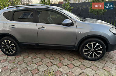 Внедорожник / Кроссовер Nissan Qashqai 2011 в Ужгороде
